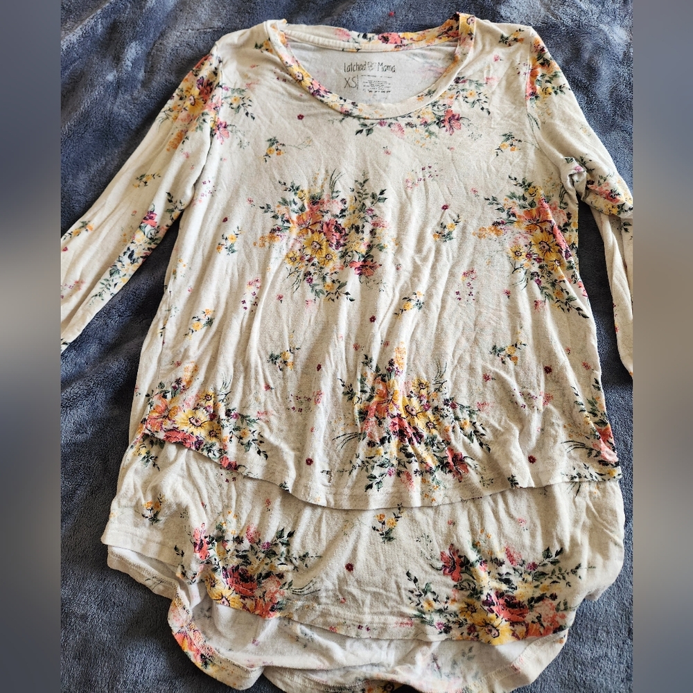 LATCHED MAMA Nursing top